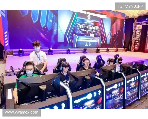 FLY战队对阵T1：跨越时空的电竞对决，谁将登顶荣耀之巅